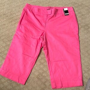 New York & Co Pedal Pushers. Bright pink. Size 12